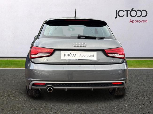 AUDI A1 Photo 7