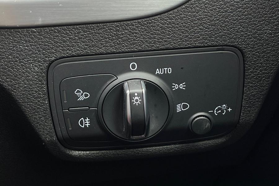 Audi Q2 Photo autoimg-0aa653e78e725dfbe797f34931d6ae56b1f3ff0c.jpg