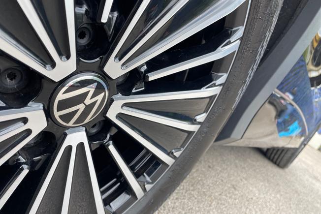 VOLKSWAGEN Tayron Photo 22