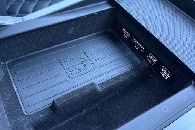 AUDI Sq7 Photo 36