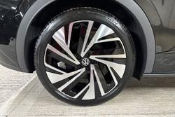 Volkswagen ID.4 Photo 5