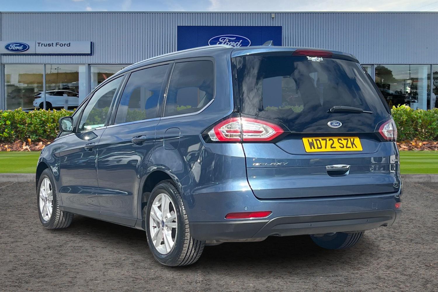 Ford Galaxy Photo 1