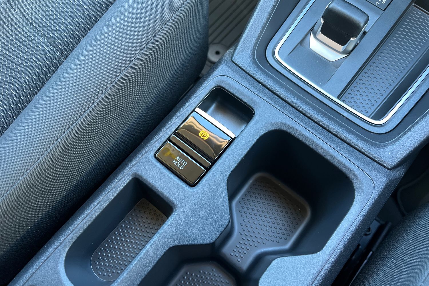 Ford TRANSIT CONNECT Photo 16