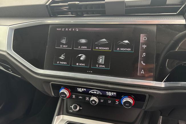 AUDI Q3 Photo 13