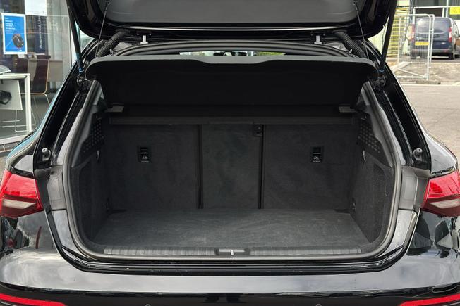 AUDI A3 Photo 12