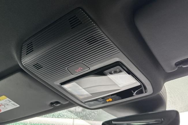 AUDI Q4 e-tron Photo 40