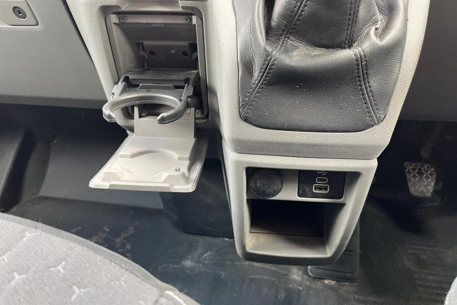 Used Ford TRANSIT CUSTOM XRZ9902 25