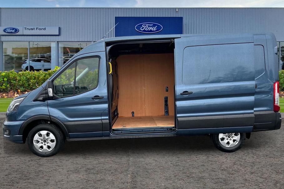 Used Ford TRANSIT 6