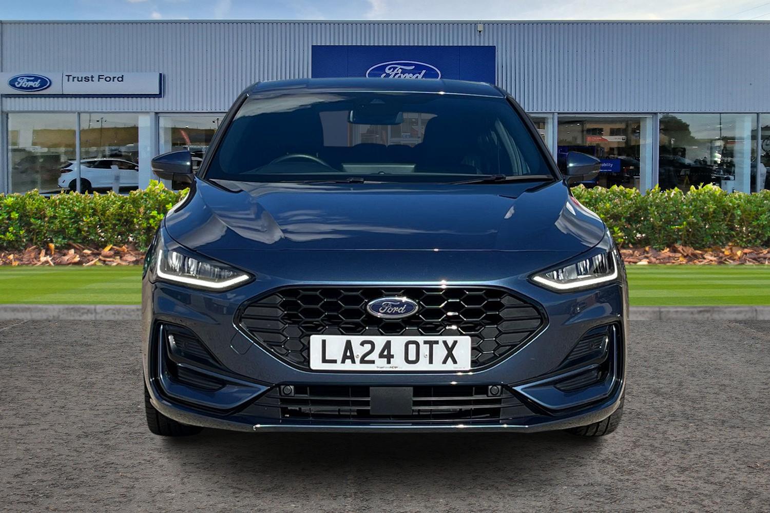 Ford Focus Photo 5