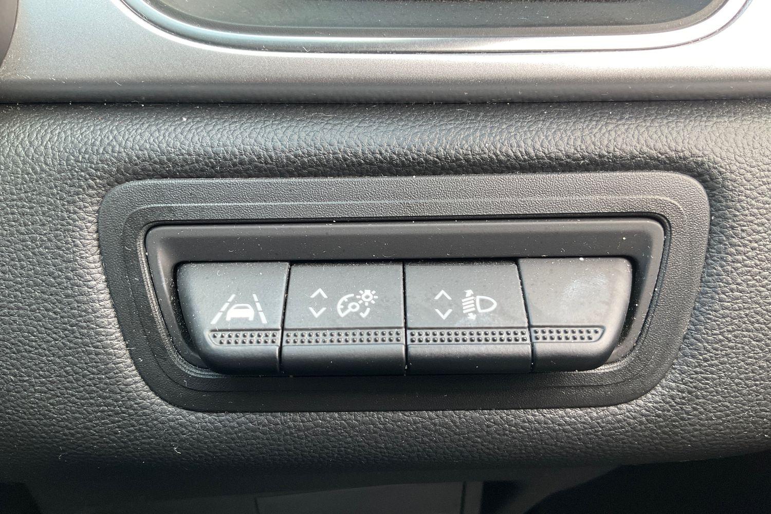 Renault CAPTUR Photo 34