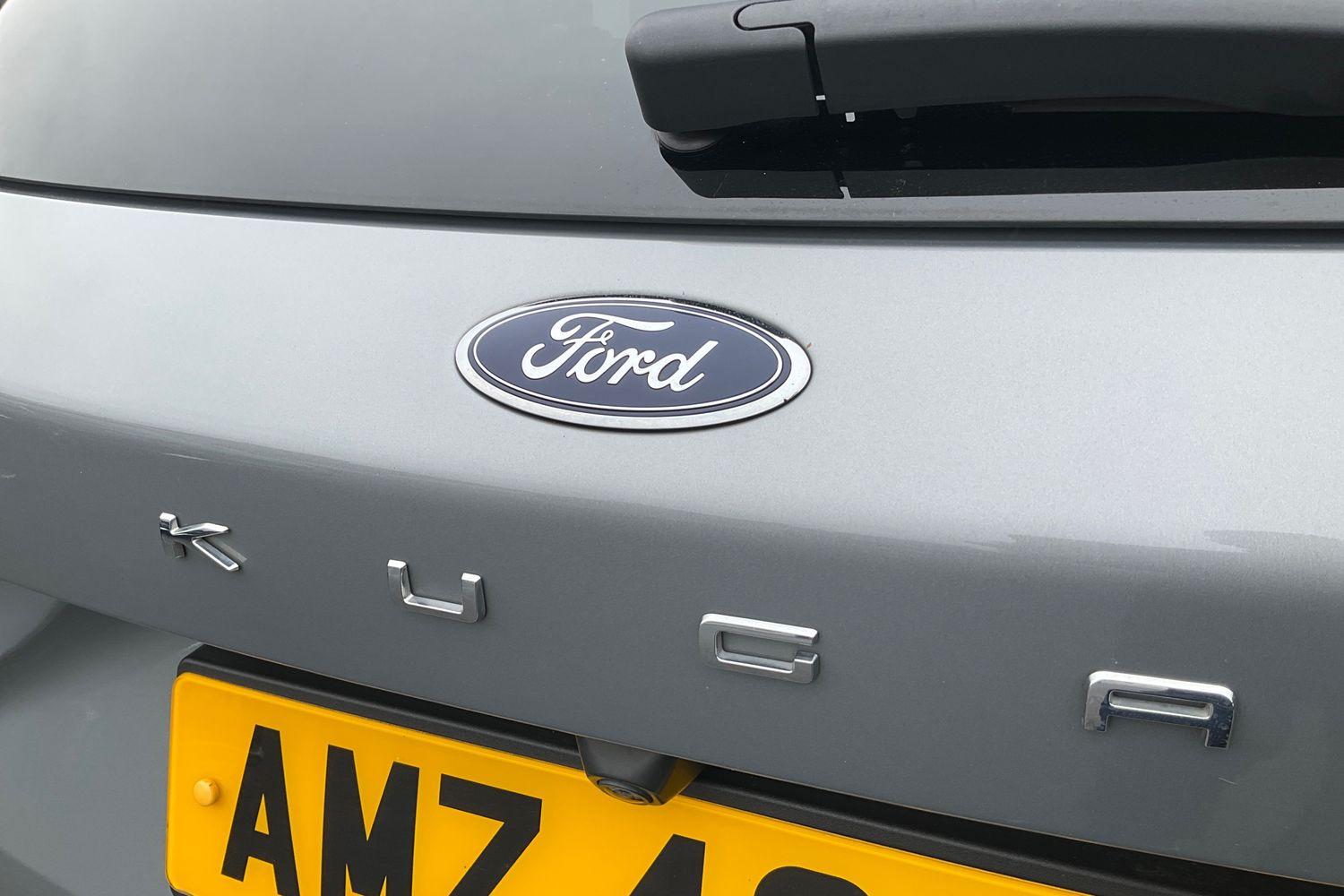 Ford KUGA Photo 39
