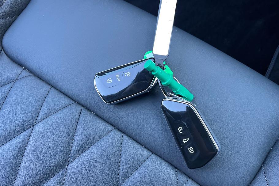 Used Ford CAPRI LB74FWZ 22