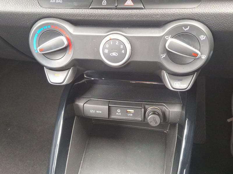 Used Kia Rio FY69PTU 25