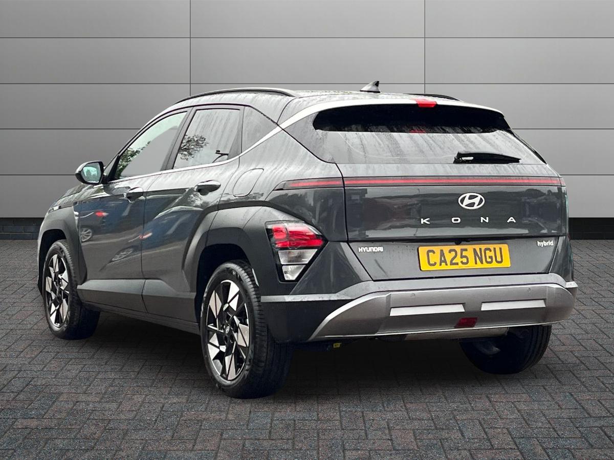Hyundai KONA Photo 1