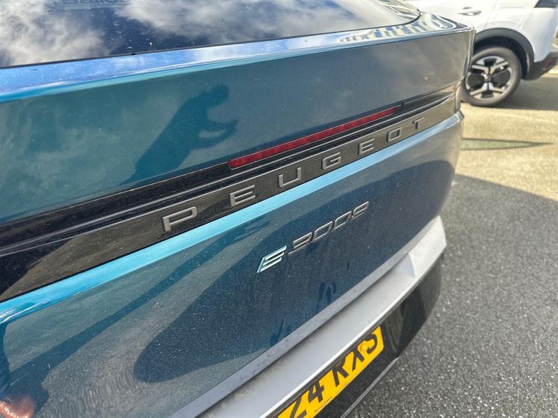 Used Peugeot E-3008 NV24RXS 27