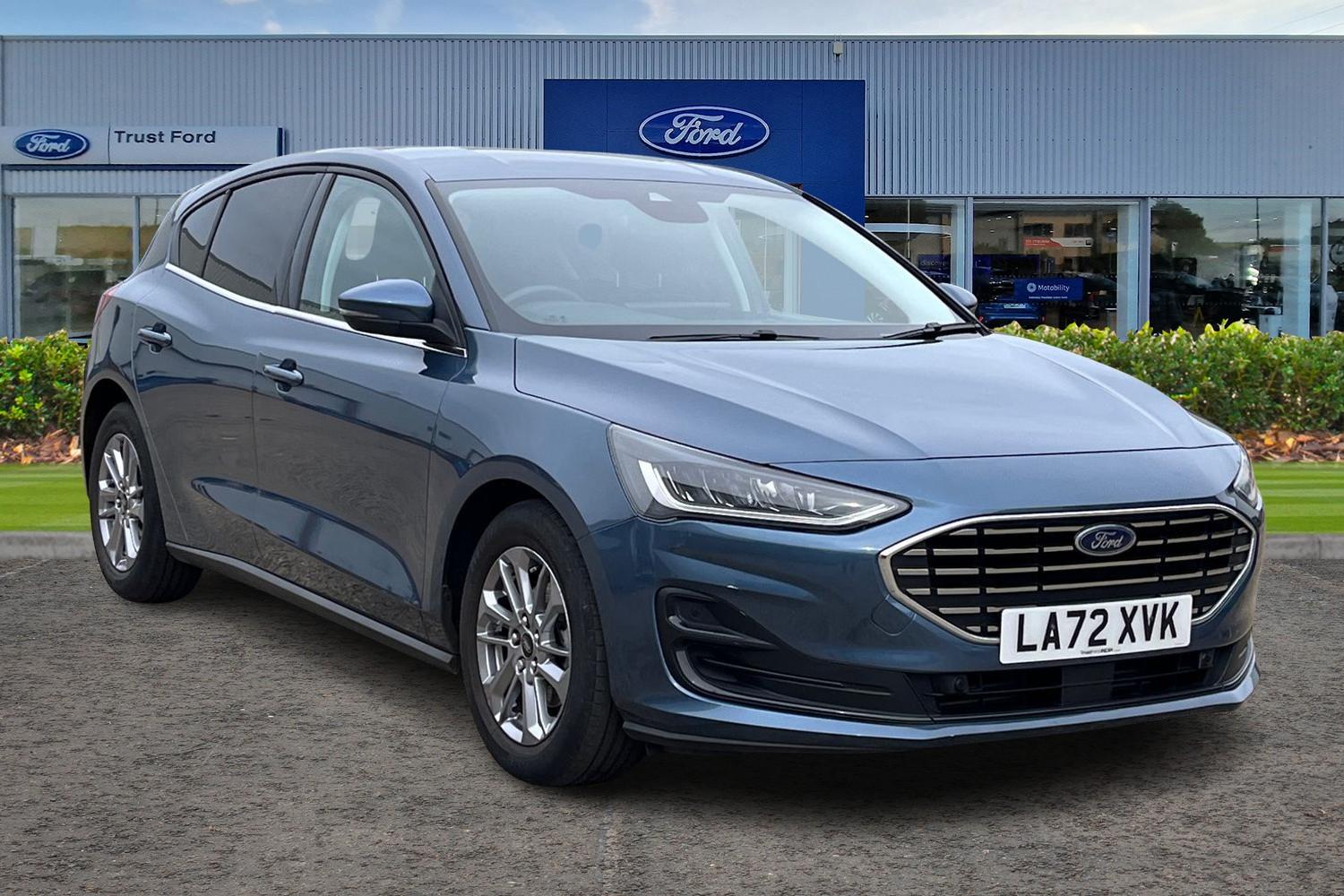 Ford Focus Photo 0