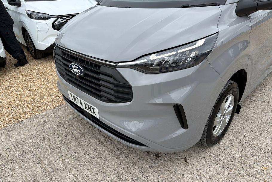 Used Ford TRANSIT CUSTOM YM74XNX 9