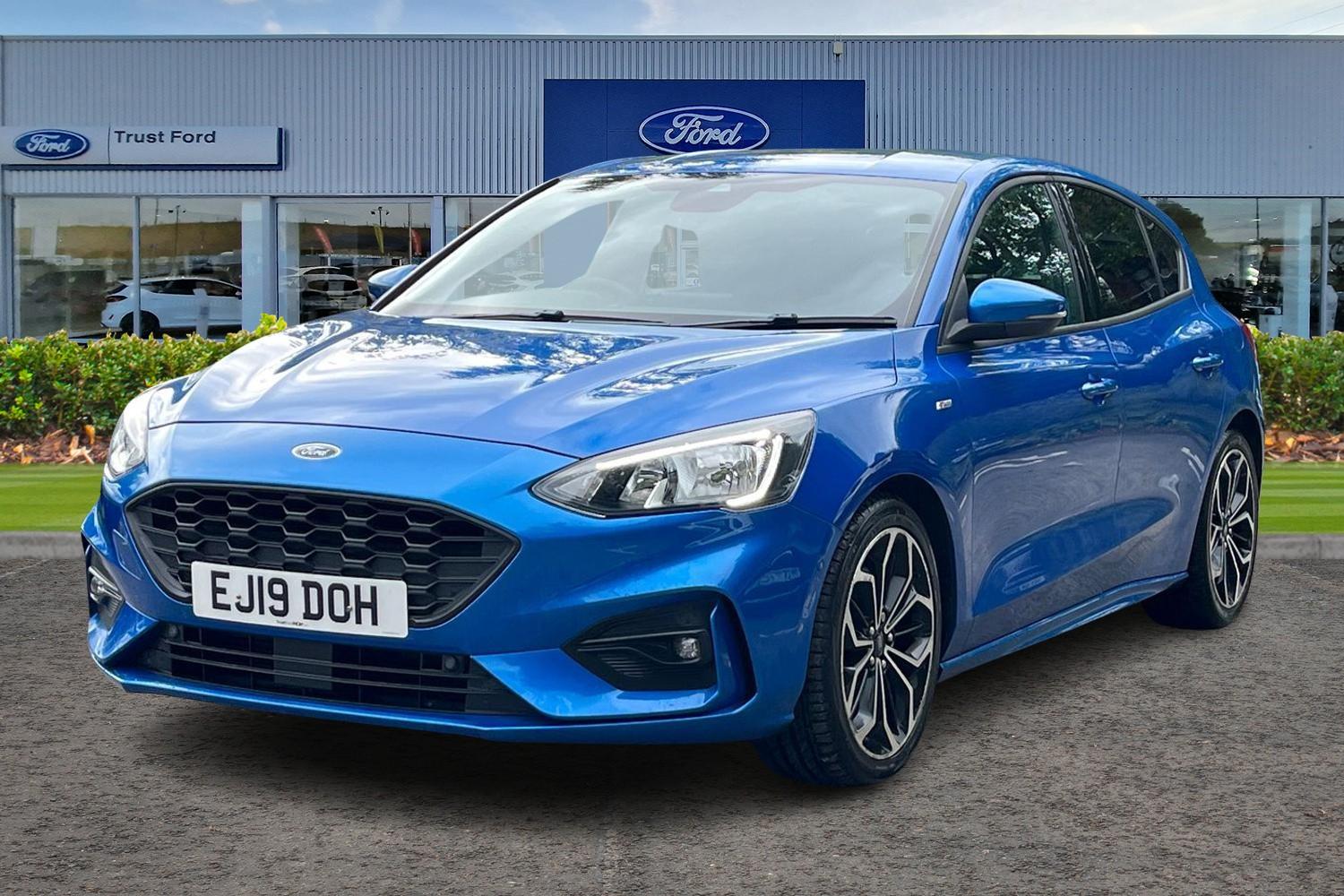 Ford Focus Photo 4