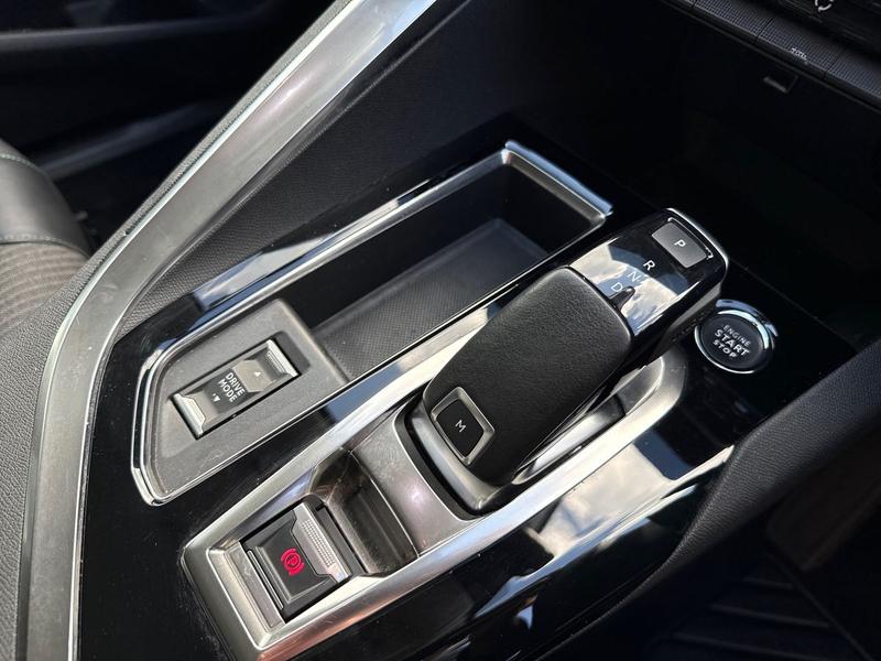 Used Peugeot 3008 EK22WWT 39