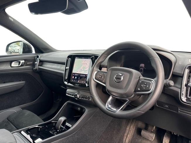 VOLVO Xc40 Photo 6