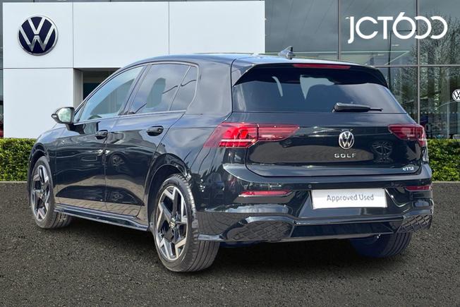 VOLKSWAGEN Golf Photo 3