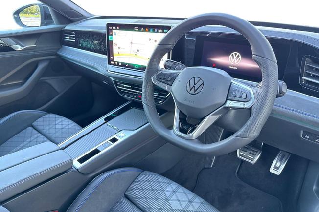 VOLKSWAGEN Passat Photo 6