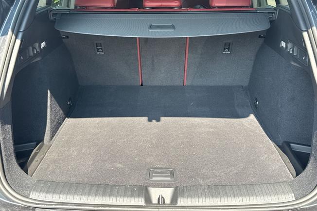 AUDI Sq6 E-Tron Photo 12