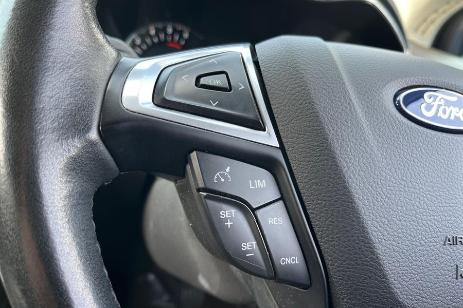 Ford MONDEO Photo autoimg-0ad94e6cf439d95368a69870a1cb9cec78cb99e6.jpg