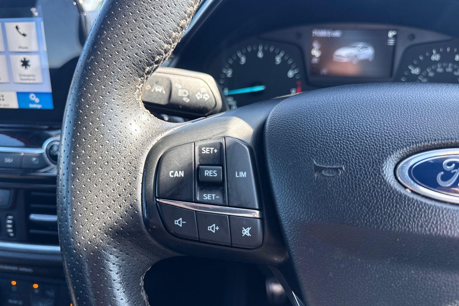 Ford FIESTA Photo 27