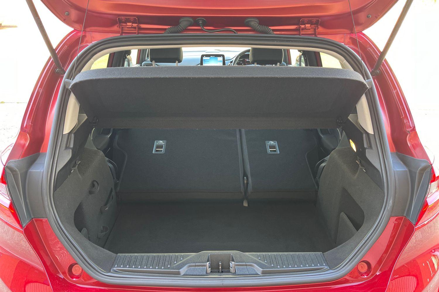 Ford Fiesta Photo 23