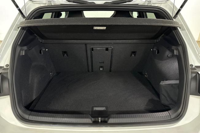 Volkswagen Golf Photo 12