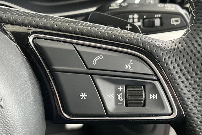 Audi A4 Avant Photo 17