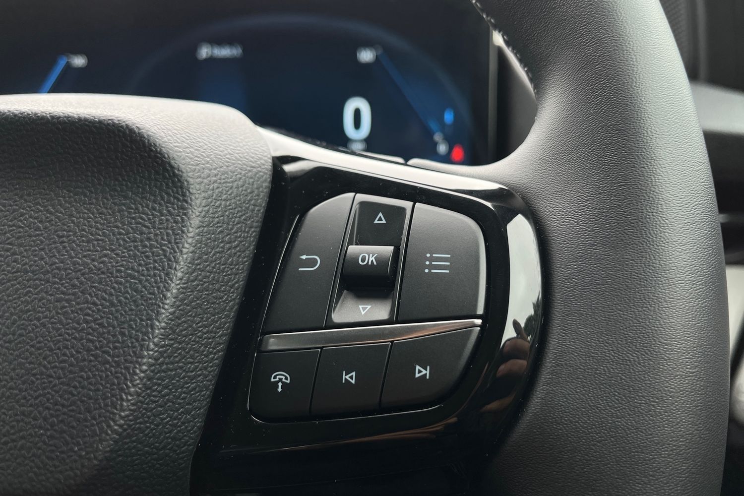 Ford Puma Gen-E Photo 34