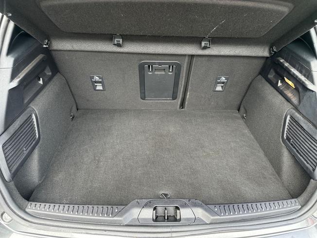 FORD Focus Photo 12