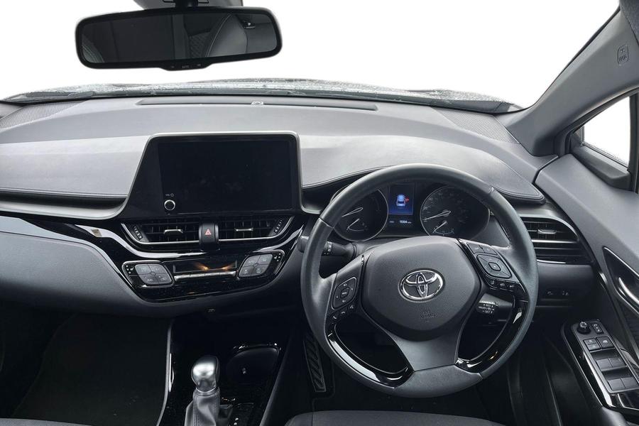 Toyota C-HR Photo autoimg-0af517fecd454ec7e64814a0d3248d47dec0159a.jpg