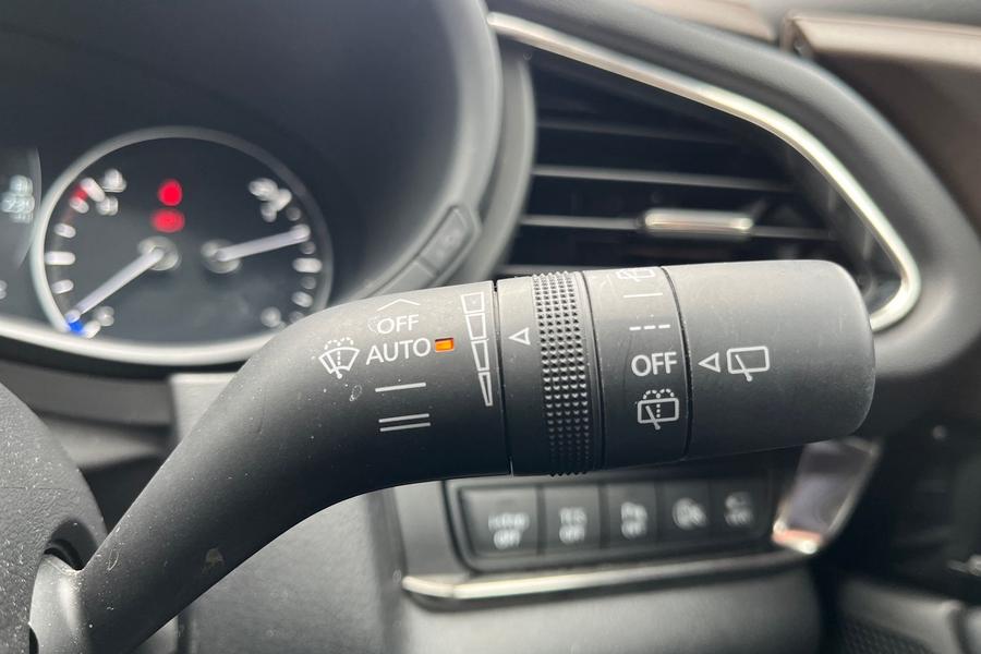Mazda CX-30 Photo autoimg-0af5b9153dd20b2b19efb739c8e3a21720dfdc46.jpg