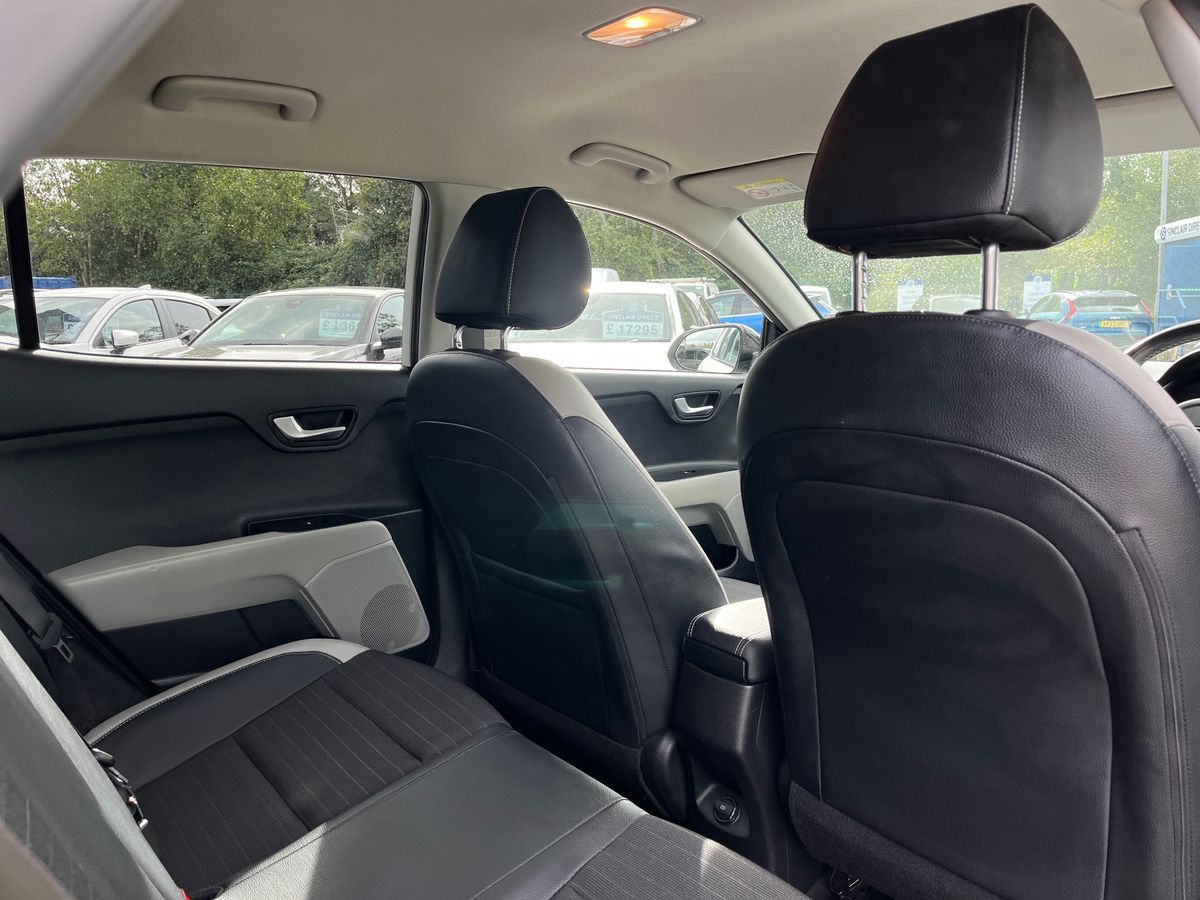 Kia Stonic Photo 30