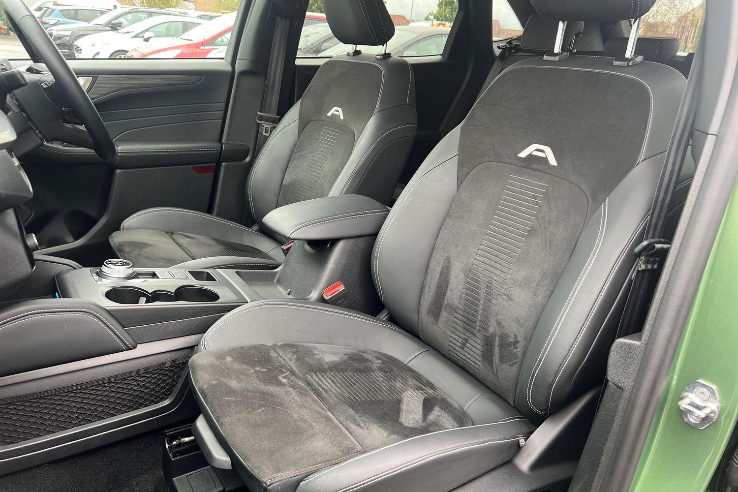 Ford Kuga Photo 18