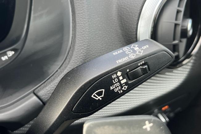 AUDI Q2 Photo 37