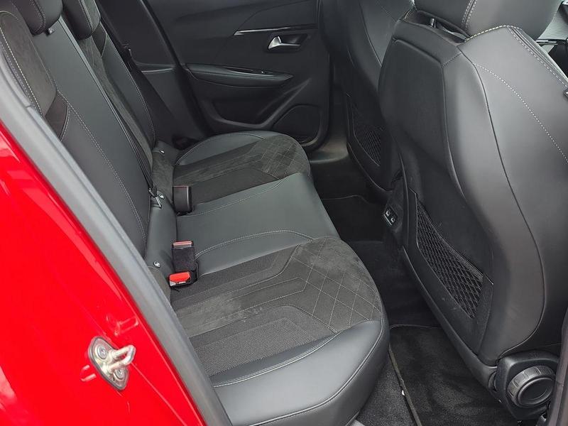 Used Peugeot E-208 AK22MYW 17