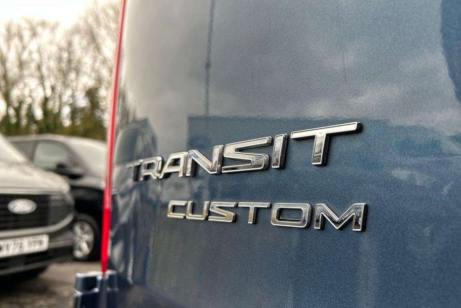 Used FORD TRANSIT CUSTOM MC72COJ 21