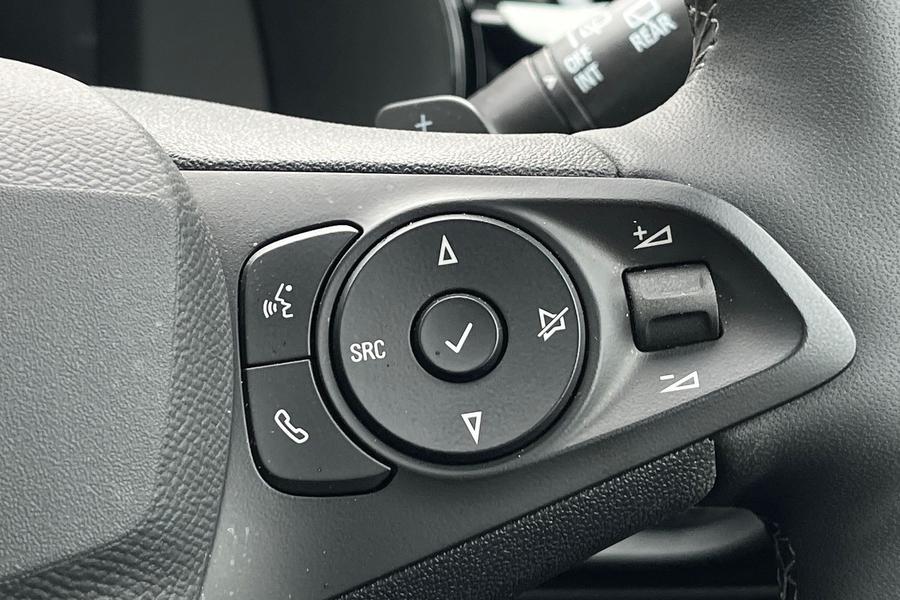 Vauxhall Corsa Photo autoimg-0b0a184788a6581f56d2022d551c580f663bf10e.jpg
