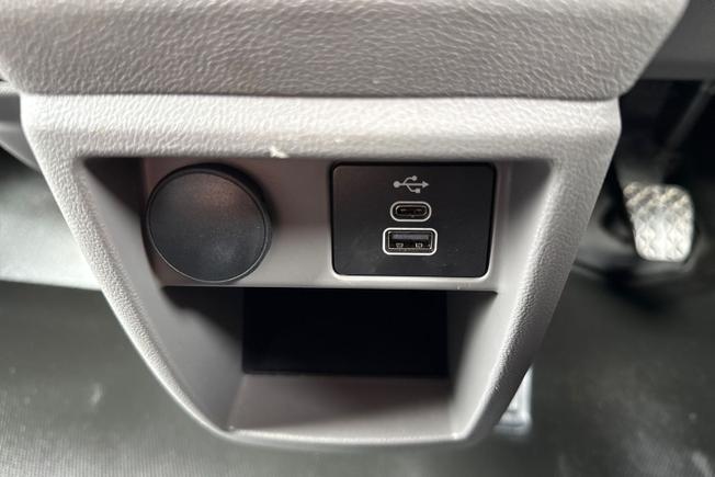 Volkswagen Transporter Photo 41