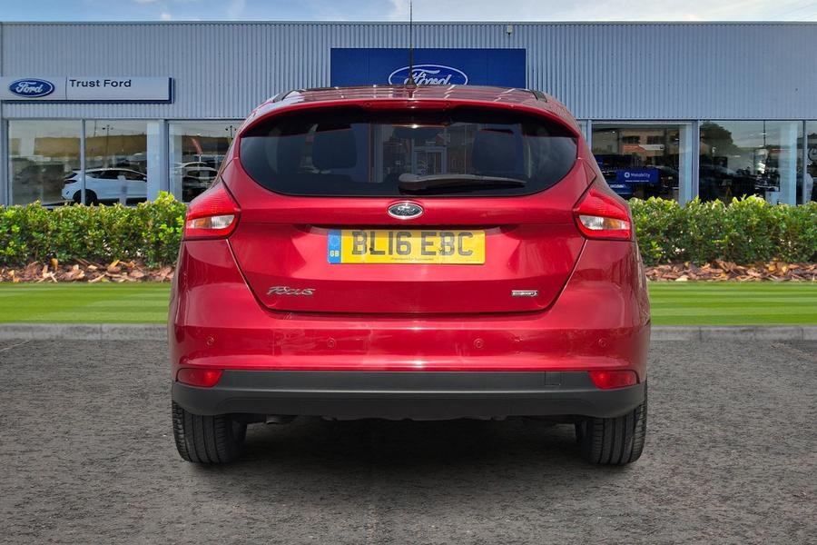 Ford FOCUS Photo autoimg-0b12366f09cecf24a767bf118a3bfc68fe0fa225.jpg