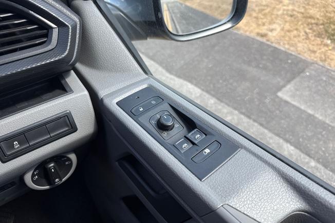 Volkswagen Transporter Photo 36
