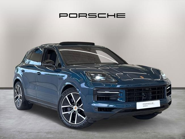 PORSCHE Cayenne Photo 1