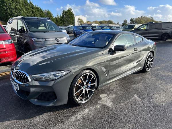BMW 8 Series Photo autoimg-0b191bb87892351be80272a872fbb922b6688781.jpg