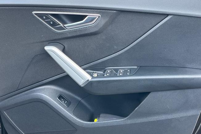 AUDI Q2 Photo 40