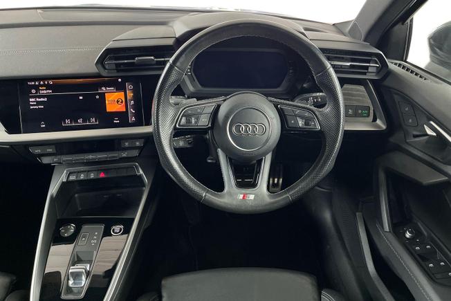 AUDI A3 Photo 11