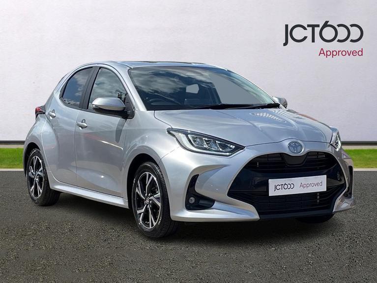 Used TOYOTA Yaris